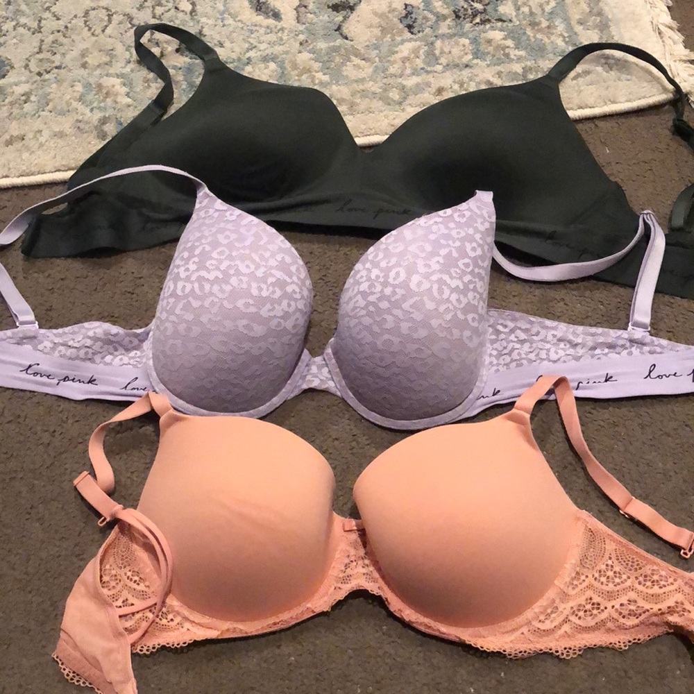 Used Victoria secret bras 34 DD